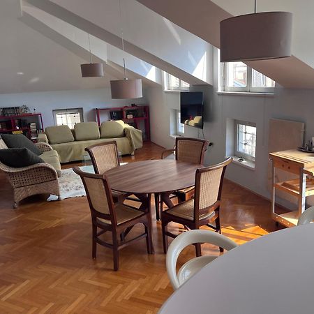 Astro Hungarian Villa: Penthouse with Green Beach Views Opatija Exterior photo